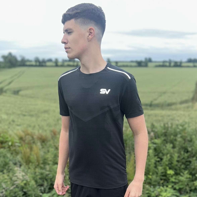 PERFORMANCE TEE DARK GREY